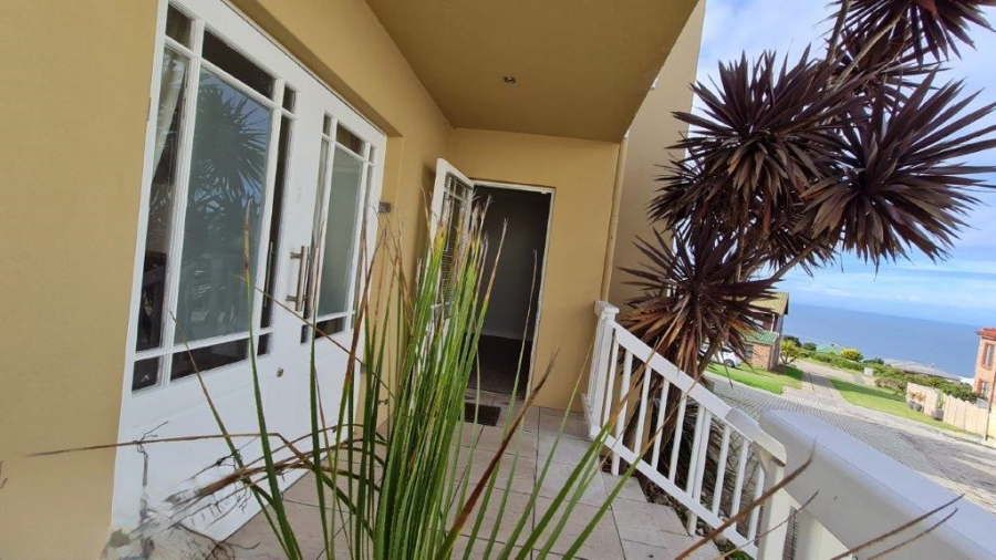 3 Bedroom Property for Sale in Dana Bay Western Cape